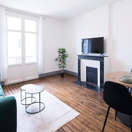 Appartement Avec Balcon A 250 M De La Gare, Hyper Centre Tours Dış mekan fotoğraf