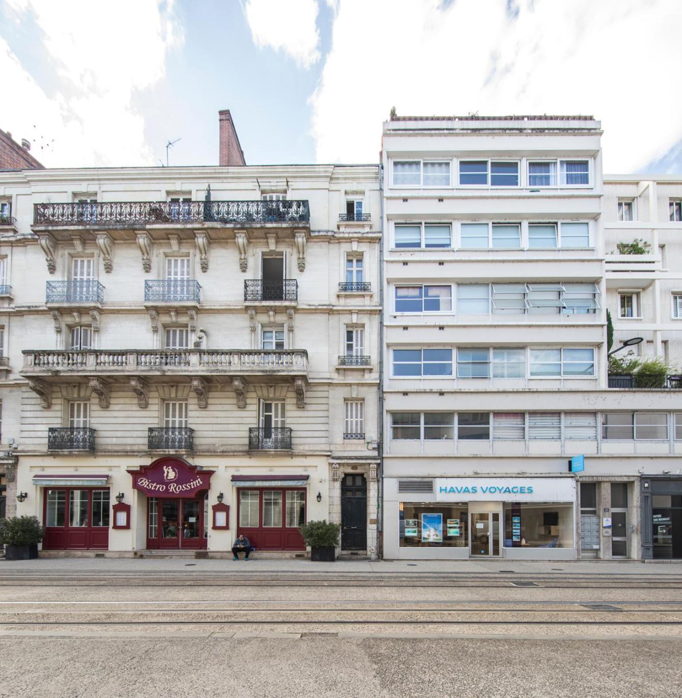 Appartement Avec Balcon A 250 M De La Gare, Hyper Centre Tours Dış mekan fotoğraf